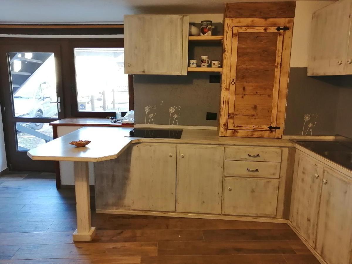 Maison Perriail Vda Gressan N 0029 מראה חיצוני תמונה