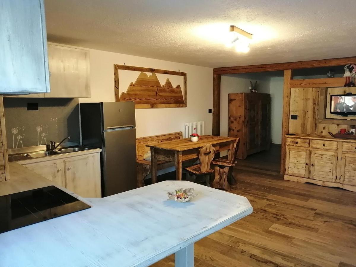 Maison Perriail Vda Gressan N 0029 מראה חיצוני תמונה