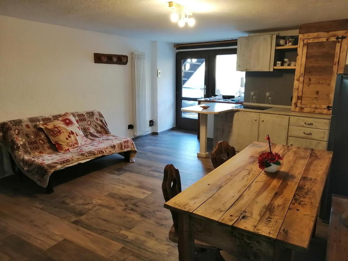 Maison Perriail Vda Gressan N 0029 מראה חיצוני תמונה