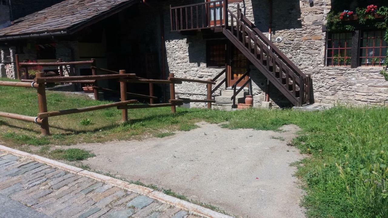 Maison Perriail Vda Gressan N 0029 מראה חיצוני תמונה